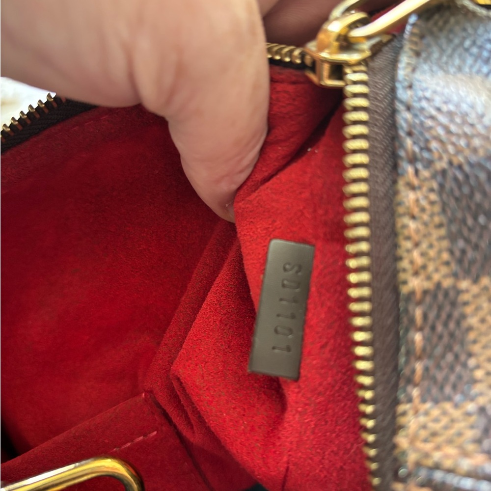 Louis Vuitton Evora MM in Damier Ebene - Picture 5 of 16